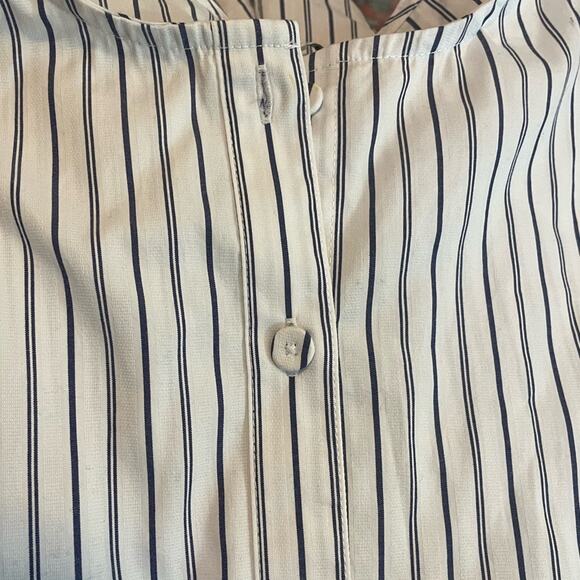 Madewell Wm’s Puff-Sleeve Button-Up Top in Blu/Wht Stripe size 10 # 632 - Picture 3 of 8